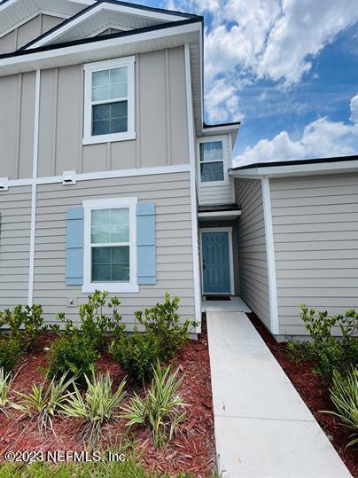 4072 Oak Mill Rd in Orange Park, FL - Building Photo
