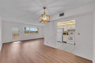 1901 Bermuda Cir in Coconut Creek, FL - Building Photo - Building Photo