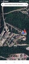 2040 Indian Point Rd in Branson, MO - Building Photo