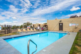 Panorama Heights in Albuquerque, NM - Foto de edificio - Building Photo