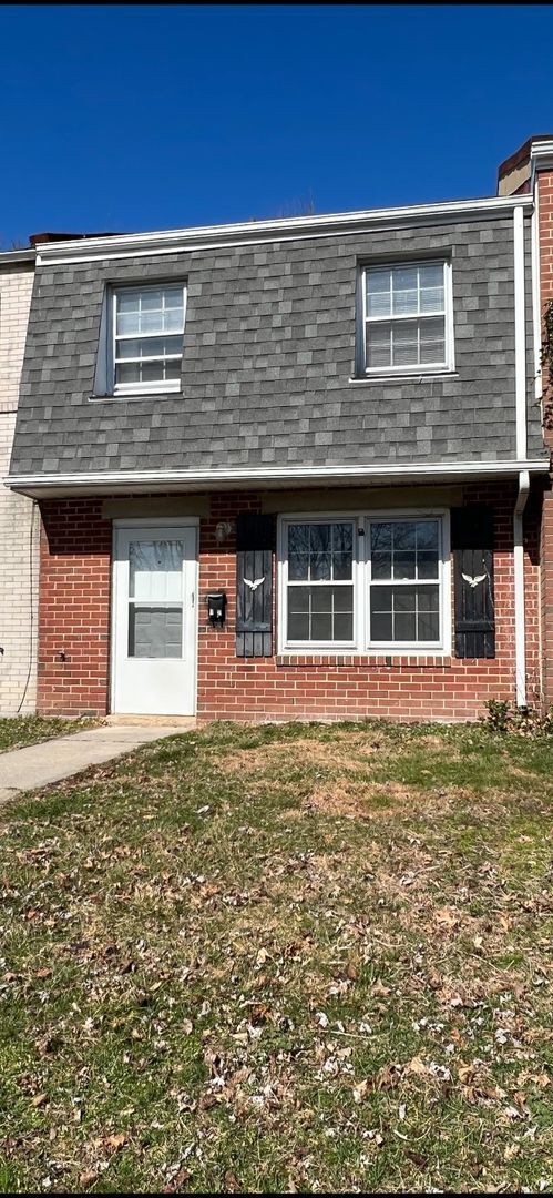 property at 70 Ethan Allen Ct