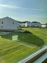 930 Field Ivy Dr in Fuquay Varina, NC - Building Photo - Building Photo