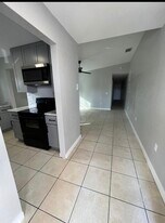2559 Chestnut Woods Dr in Lakeland, FL - Building Photo