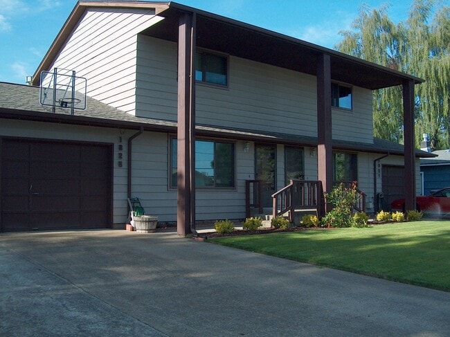 property at 1825 17th Ave