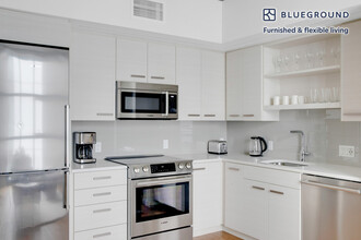 1430 2nd Ave, Unit FL3-ID400 in Seattle, WA - Building Photo - Building Photo