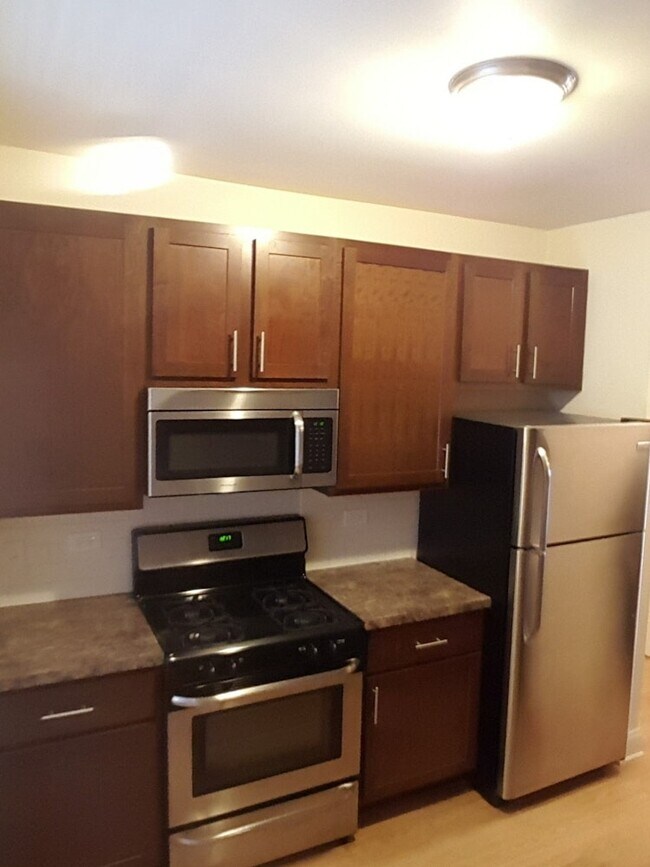 property at 4869 N Washtenaw Ave