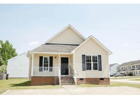 12 Linsey Ct in Lillington, NC - Building Photo