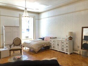 138 Beacon St, Unit 4 in Boston, MA - Building Photo - Building Photo