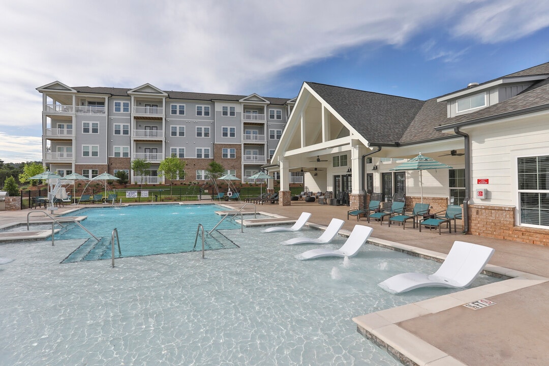 Aldon at Keys Crossing in Greenville, SC - Foto de edificio