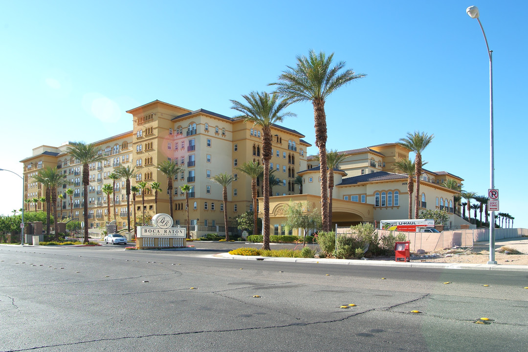 Paradise Spa Apartments in Las Vegas, NV - Building Photo