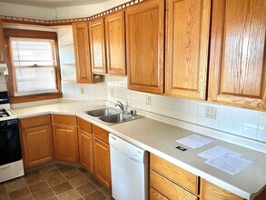 9 Lathrop St in Madison, WI - Building Photo - Building Photo