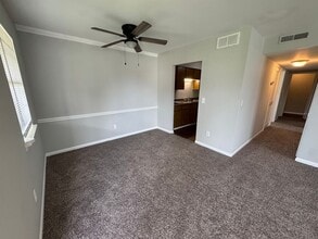 Hillside Apartments in Bowling Green, KY - Foto de edificio - Interior Photo