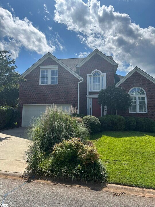 5 Riverton Ct in Greer, SC - Building Photo