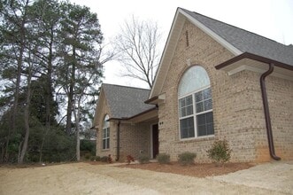 25 Moss Woods Cove in Jackson, TN - Building Photo - Building Photo