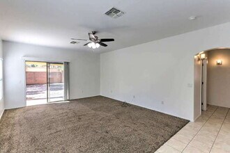 14424 S Camino Tierra Monte in Sahuarita, AZ - Building Photo - Building Photo