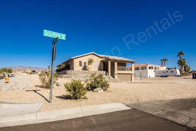 3201 Dolphin Dr in Lake Havasu City, AZ - Building Photo - Building Photo