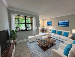 1607 NE 105th St in Miami Shores, FL - Building Photo - Building Photo