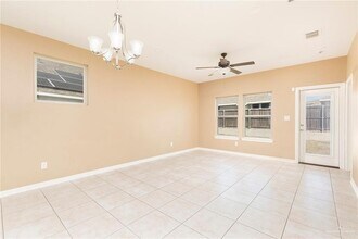 15 E Candor Dr in Edinburg, TX - Building Photo - Building Photo