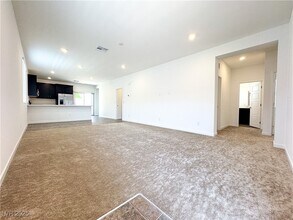 4357 Azalea Hls St in Las Vegas, NV - Building Photo - Building Photo