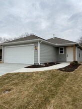 21376 W 215th Ter in Spring Hill, KS - Building Photo - Building Photo