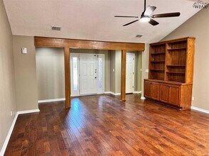 5108 Edgecliff Dr in Wichita Falls, TX - Building Photo - Building Photo
