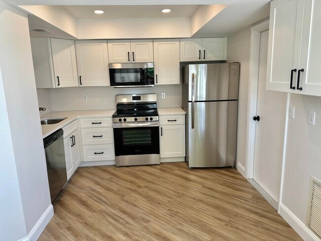 124 Stillwater Cir in Jupiter, FL - Building Photo - Building Photo