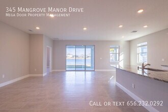 345 Mangrove Manor Dr in Apollo Beach, FL - Building Photo - Building Photo
