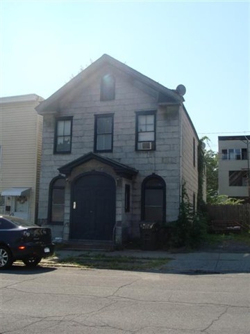 294 Remsen St in Cohoes, NY - Building Photo