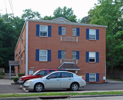 3909 Boudinot Ave Apartamentos