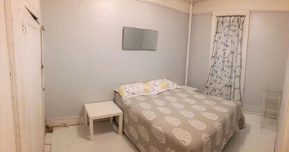 676 St Nicholas Ave in New York, NY - Foto de edificio - Building Photo