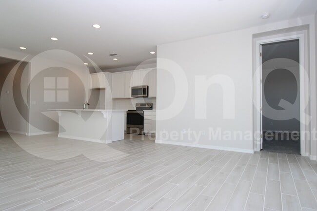 property at 1033 W Shannons Way