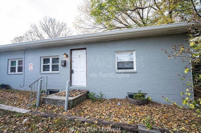 property at 524 W 23rd St