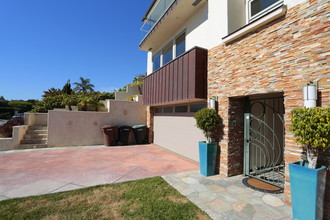 34586 Camino Capistrano in Dana Point, CA - Foto de edificio - Building Photo