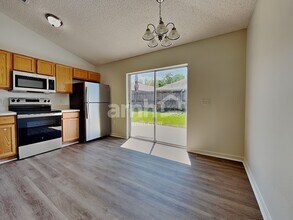 30326 Pongo Way in Wesley Chapel, FL - Building Photo - Building Photo