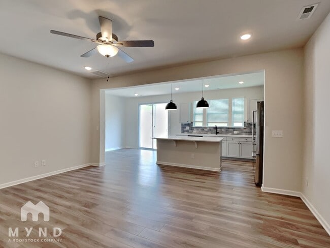 136 Royal Star Wy in Garner, NC - Building Photo - Building Photo