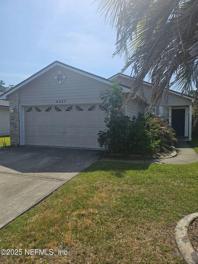 property at 4227 Hanging Moss Dr