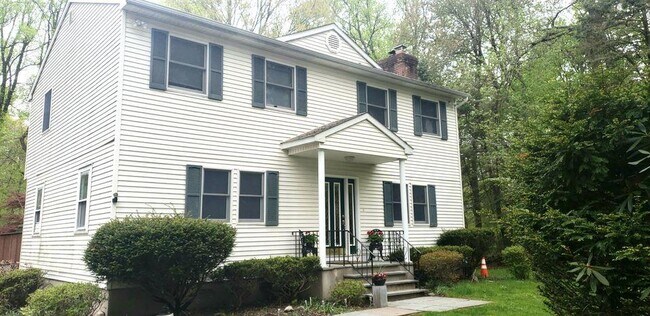 455 Ridge Rd in Hartsdale, NY - Building Photo - Building Photo