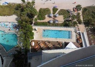 17315 Collins Ave in Sunny Isles Beach, FL - Building Photo - Building Photo