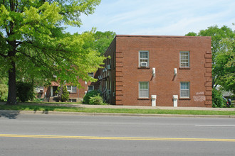 Belmont Terrace in Nashville, TN - Building Photo - Building Photo