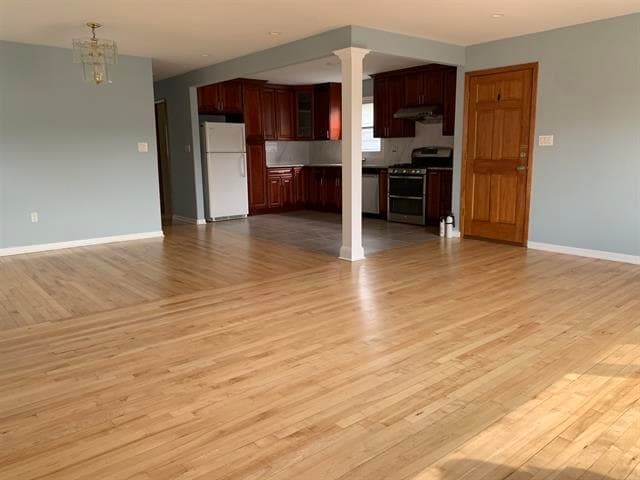 33 E 51st St in Bayonne, NJ - Building Photo - Building Photo