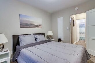 4067.5 Chamoune Ave-Unit -4067.5 in San Diego, CA - Building Photo - Building Photo