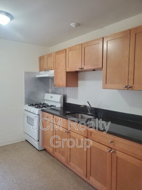 property at 5 Victory Rd