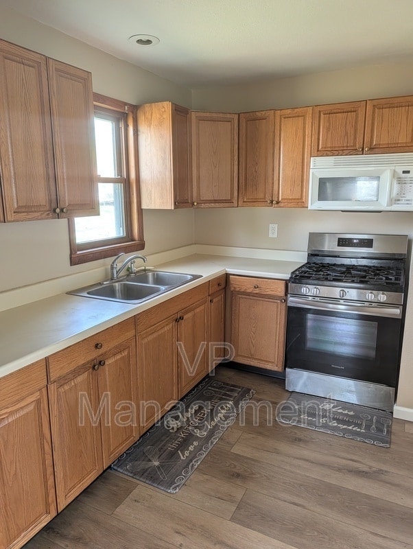 3631 Homestead Ave in Davenport, IA - Building Photo - Building Photo