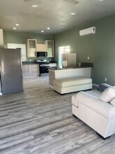 4740 Parks Ave in La Mesa, CA - Building Photo - Building Photo