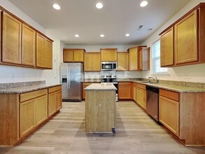 185 Clubhouse Dr in Youngsville, NC - Foto de edificio - Building Photo