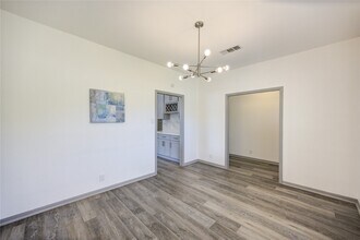 7109 Kari Ln in Richmond, TX - Building Photo - Building Photo