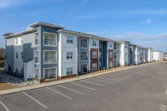 Copper Creek in Jackson, TN - Building Photo - Building Photo