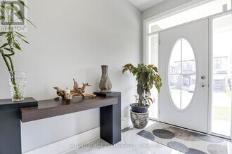 134 Unity Pl in Ottawa, ON - Building Photo - Building Photo