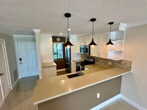 4822 Esedra Ct in Greenacres, FL - Building Photo - Building Photo