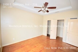 1008 E Daffodil Ave, Unit 216 in McAllen, TX - Foto de edificio - Building Photo